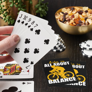 Das Leben handelt von ausgewogenen Spielkarten