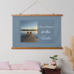 Das Leben ist besser am See Entspannende Küste Wandteppich Mit Holzrahmen