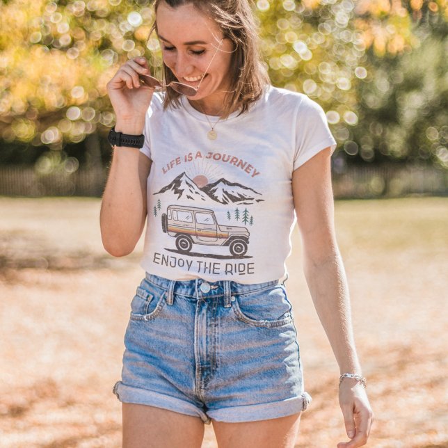 Das Leben ist eine Reise Genießen Sie die Fahrt Ni T-Shirt (Von Creator hochgeladen)