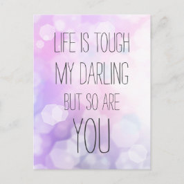 Das Leben ist hart - Lila Bokeh Inspiration Zitat Postkarte