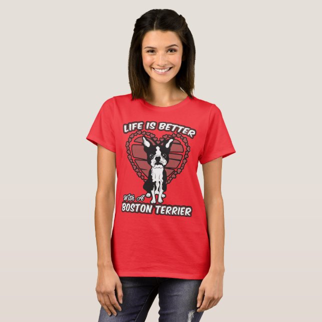 Das Leben ist mit dem T-Shirt einer (Vorne ganz)