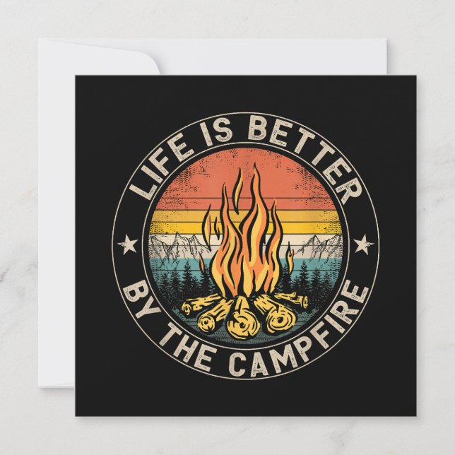 Das Leben wird besser durch das Campfire-Camping Einladung (Vorderseite)