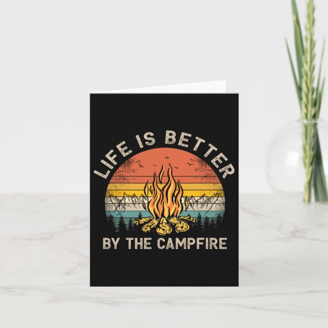 Das Leben wird besser durch das Campfire-Camping Karte (Vorderseite)