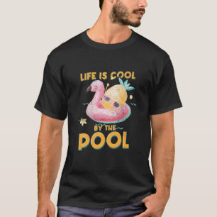 Das Leben wird durch den Pool Cool Ocean Swimmer T-Shirt
