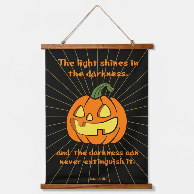 Das Licht strahlt in der Dunkelheit Jack-o-Laterne Wandteppich Mit Holzrahmen (Vorderseite)