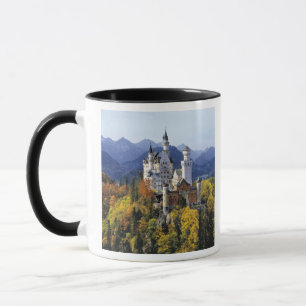 Das märchenhafte Neuschwanstein ist eines von drei Tasse