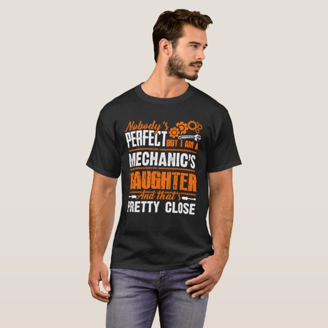 Das Mechaniker-Tochter-Shirt T-Shirt (Vorne ganz)