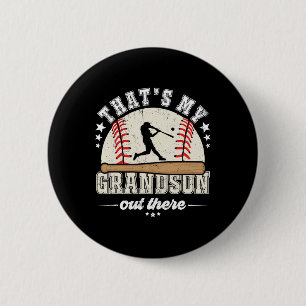 Das meine Großmutter da draußen Baseball Großmutte Button
