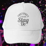 Das menschliche Stag Do Truckerkappe<br><div class="desc">Um ein Stag tun zu feiern. Entworfen für jemanden,  der ein "Stag Do" hat! Herrenhut mit dem Datum der Feier. Mach das. Fügen Sie den Namen der Person hinzu,  deren Party es ist. Stag Do Celebration Party Kappe.</div>