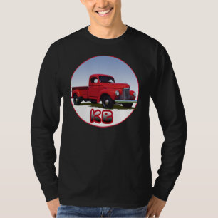 Das Modell KB T-Shirt