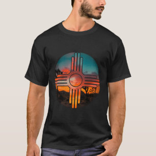 Das neue Mexiko-Zia-Symbol und die Landschaft T-Shirt