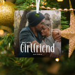 Das Niedlichste GIRLFRIEND-Foto Ornament Aus Metall<br><div class="desc">Lass deine Freundin weiß, wie sehr sie mit diesem geliebt wird; Niedlich Modern Custom Foto Freundin Weihnachtsschmuck. Design bietet lustige weiße Typografie, die 'Most Loved GIRLFRIEND' heißt. Laden Sie einfach Ihr Lieblingsbild hoch und personalisieren Sie den Namen, von dem es stammt. Die Textfarbe kann mit dem Werkzeug 'Weitere Anpassung' geändert...</div>