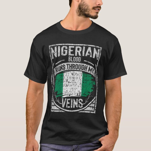 Das nigerianische Blut fließt durch meine Adern T-Shirt (Vorderseite)