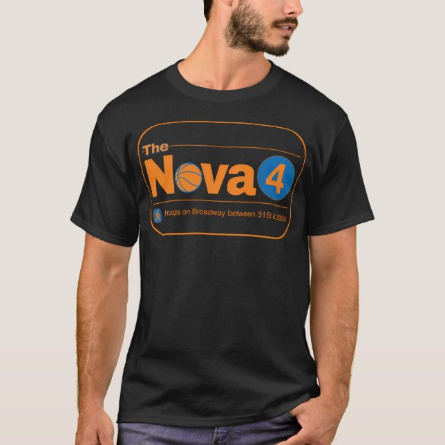 Das Nova Vier-Subway-Stil T-Shirt (Vorderseite)