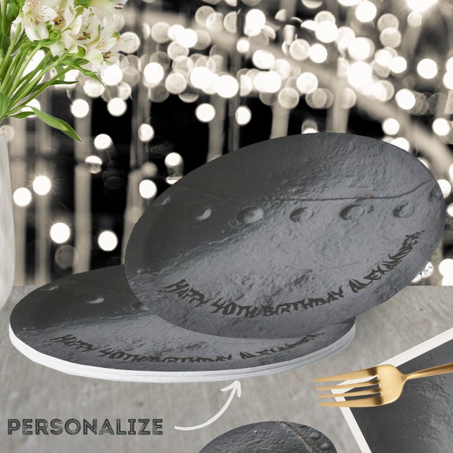 Das Party eines Mannes im Stile eines Schwarzen Me Pappteller (Von Creator hochgeladen)