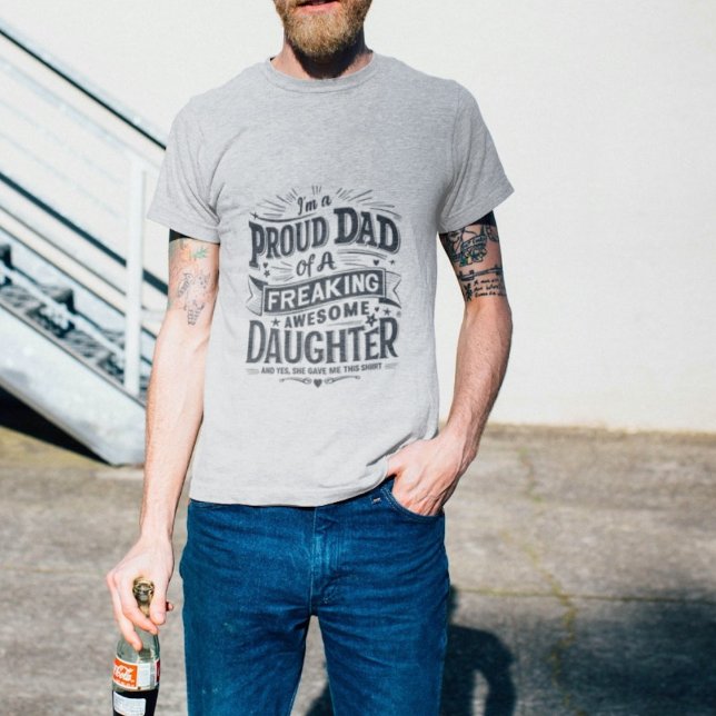 Das Phantastische Geschenk des Vaters T-Shirt (Von Creator hochgeladen)