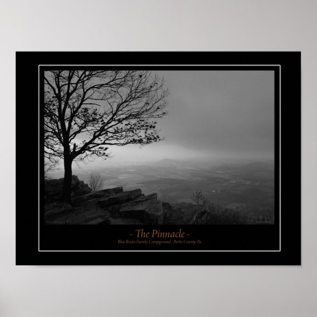 Das Pinnacle-Poster Poster (Vorne)