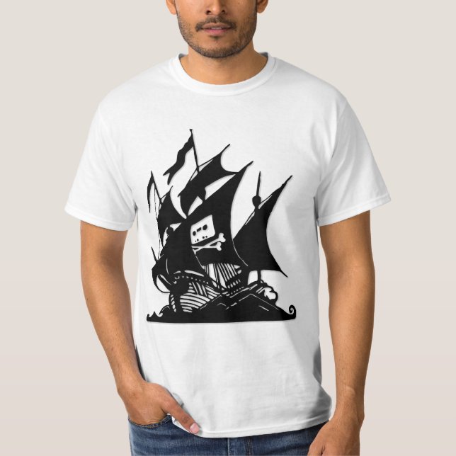 Das Piraten-Bucht-Logo-Schiff T-Shirt (Vorderseite)