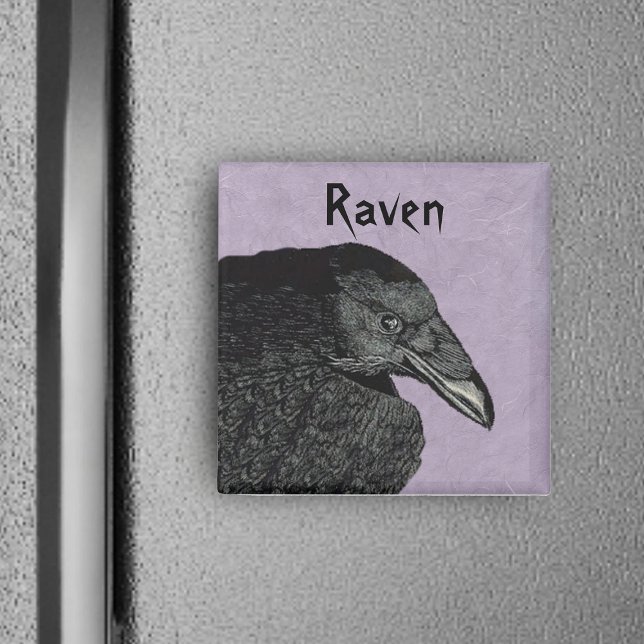 Das Raven Magnet (Head wing of black spooky Raven bird on marbled purple square magnet.)