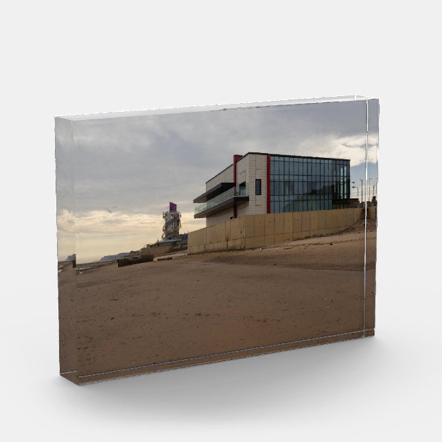 Das Regent Cinema, Redcar Fotoblock (Links)