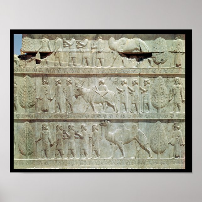 das Relief frieze auf der Osttreppe Poster (Vorne)