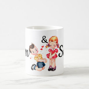 Das Retro Mädchen u. Junge Personnalised des Tasse