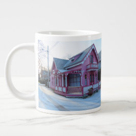 Das Rosa Haus im Schnee - Martha's Vineyard Jumbo-Tasse