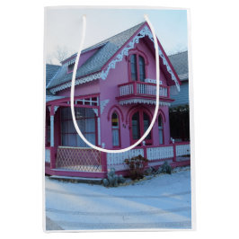 Das Rosa Haus im Schnee - Martha's Vineyard Mittlere Geschenktüte