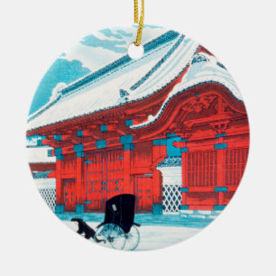 Das rote Tor von Hongo in Snow von Hiroaki Takahas Keramik Ornament
