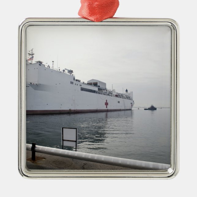 Das Schiff des militärischen Sealift-Kommandos Silbernes Ornament (Vorne)