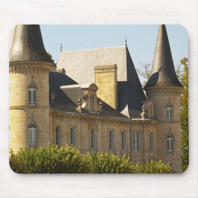 Das Schloss Baron Pichon Longueville im Mousepad (Vorne)