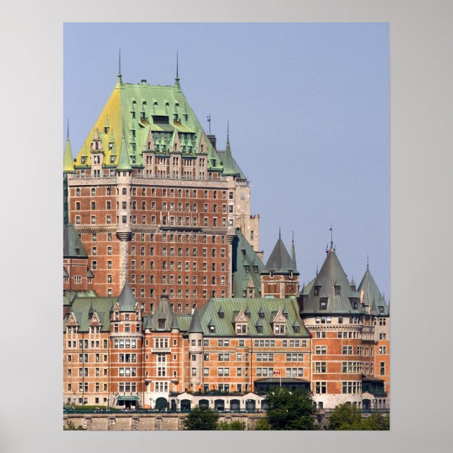 Das Schloss Frontenac in Quebec City, Kanada. Poster (Vorne)