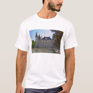 Das Schloss Pichon Longueville Baron und der Teich T-Shirt