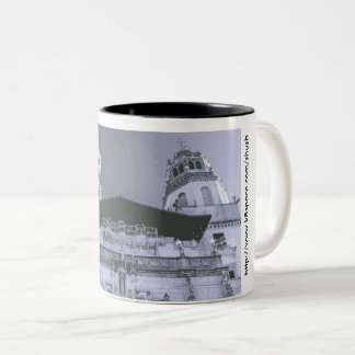 Das SHUSH Museum Zweifarbige Tasse