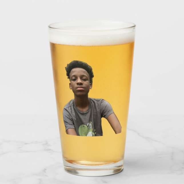 Das "Sip Like Clay" Glas (Vorne (Gefüllt))