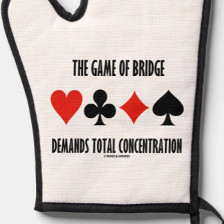 Das Spiel der Brücke erfordert totale Konzentratio Ofenhandschuh & Topflappen-Set