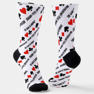 Das Spiel der Brücke erfordert totale Konzentratio Socken