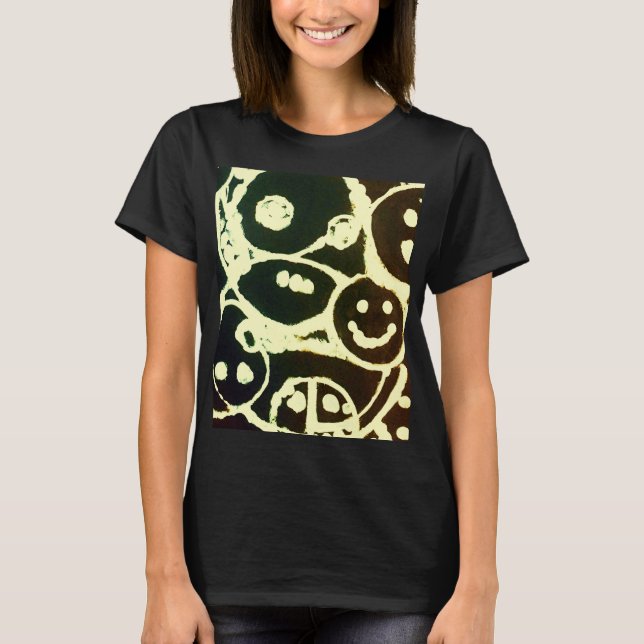 Das T-Shirt der Frauen (Vorderseite)