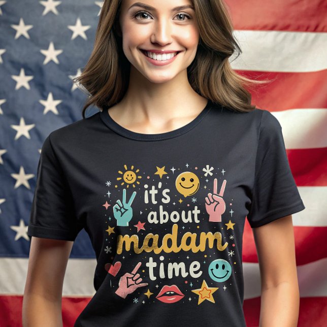 Das Thema "Frau Time kamala Harris Präsidentin" T-Shirt (Von Creator hochgeladen)