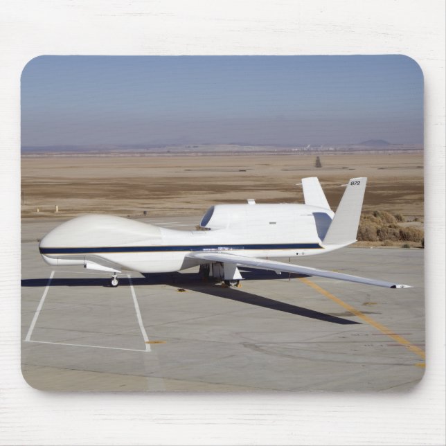 Das unbemannte Flugzeug der Global Hawk Mousepad (Vorne)