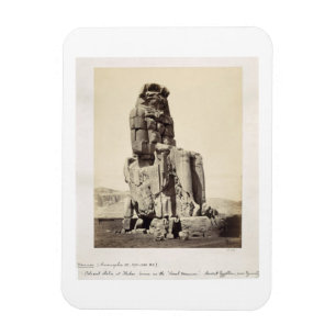 Das "vernehmbare Memnon", kolossale Statue von Magnet