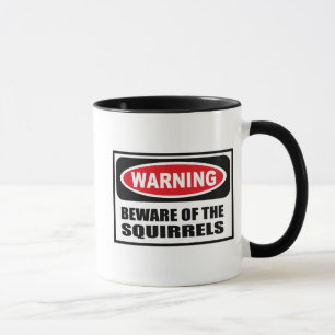 Das Warnen PASSEN von der EICHHÖRNCHEN Tasse auf