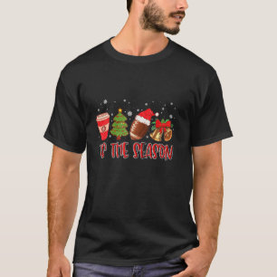 Das Weihnachtsbaum strahlt Fußball gemütlich T-Shirt