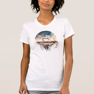 Das Weiße Pferd und die Mondreflektion über den Oz T-Shirt