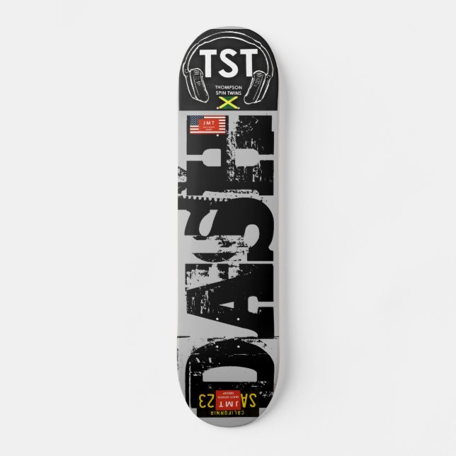 DASH Skateboard (Vorderseite)
