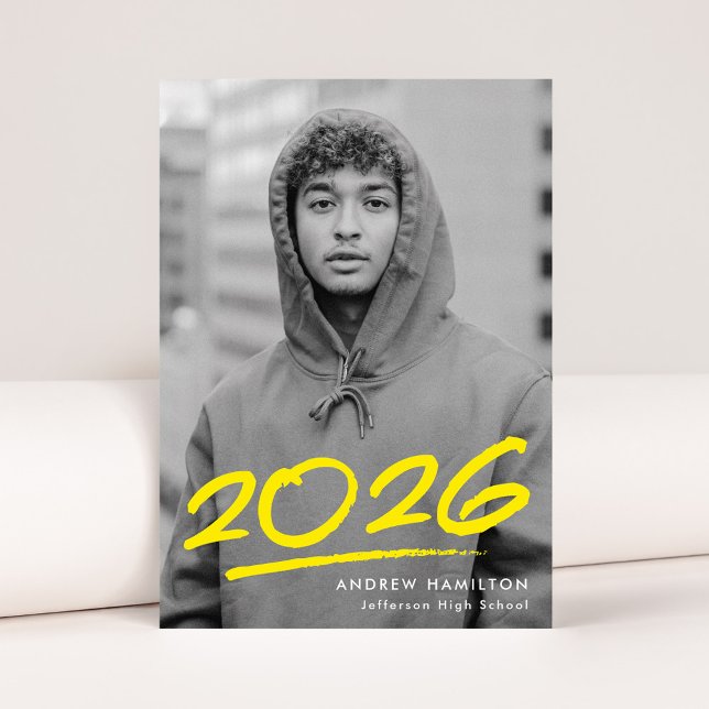 Dashed Yellow Class of 2023 Foto Abschluss Ankündigung (Von Creator hochgeladen)