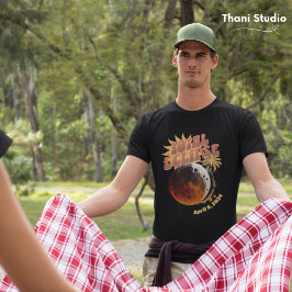 Datum individuell einstellbar Total Eclipse Modern T-Shirt