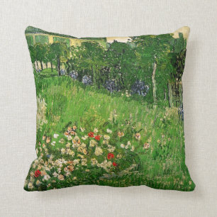 Daubignys Garten von Vincent van Gogh Kissen