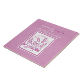 Daughter Erste Kommune, rosa Fliese