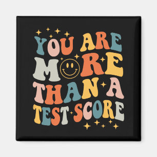 Day Teacher Shirt Sie sind mehr als ein Test-Score Magnet